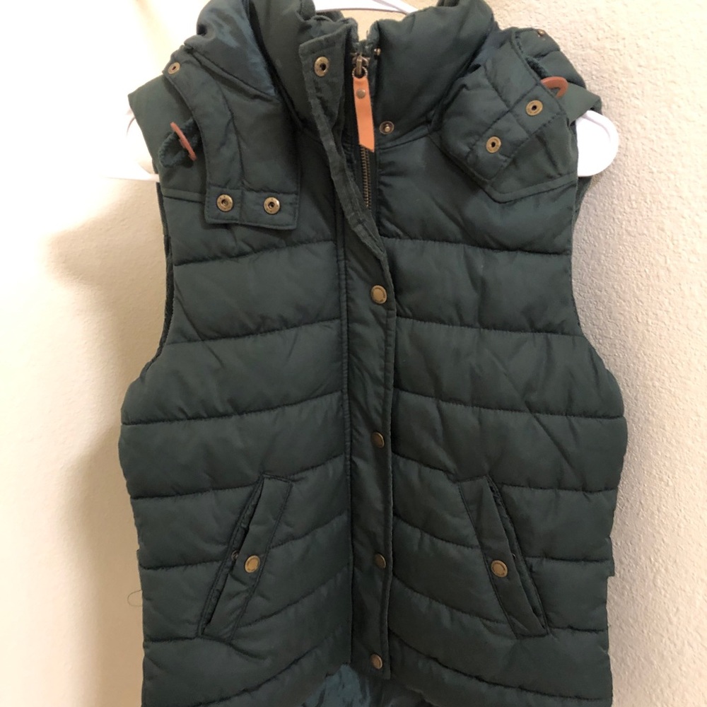 Green winter vest